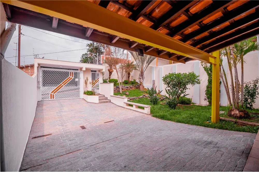 JCEBC 275 Casa 690591033-59 - REMAX Máxima Exclusividades