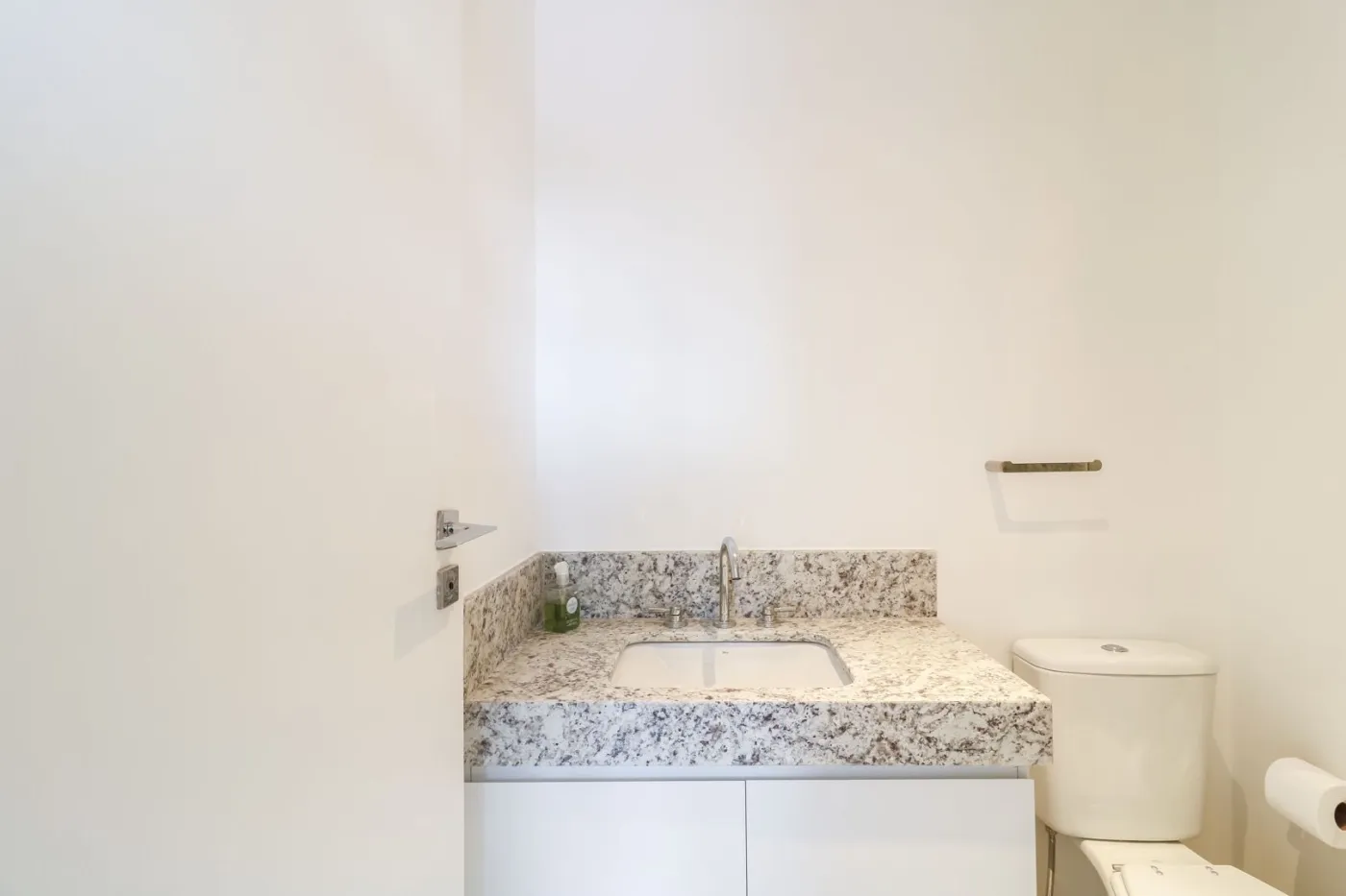 Galeria Guedala Apto CO9624 - Oui Imóveis Exclusividades — foto 2