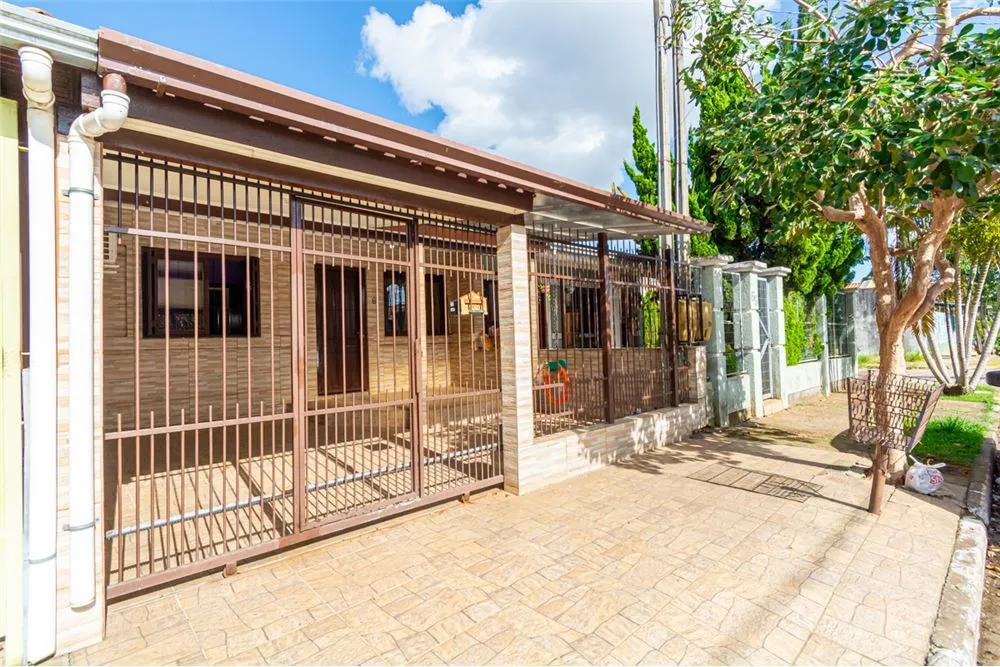 SJM 61 Casa 610241001-84 - REMAX 520 Exclusividades
