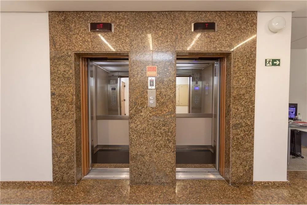 FCC 1636 Sala 612521010-66 - REMAX Place Exclusividades — foto 2