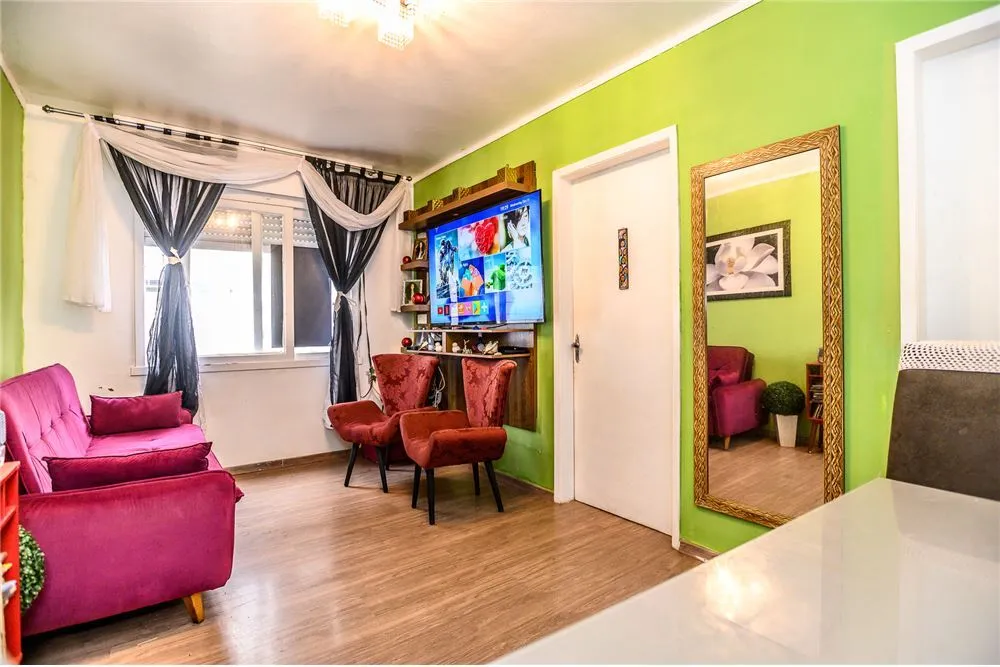 VIDS 208 Apto 612481063-5 - REMAX Andar de Cima Exclusividades
