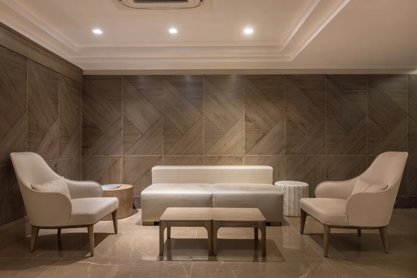 Axis Triple Business Hotel - Cyrela Goldsztein — foto 3