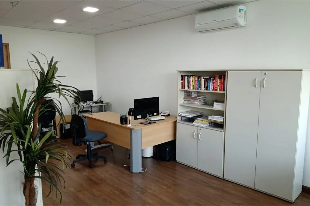 JCDLM 1986 Sala 602191010-5 - Remax United Exclusividades — foto 2