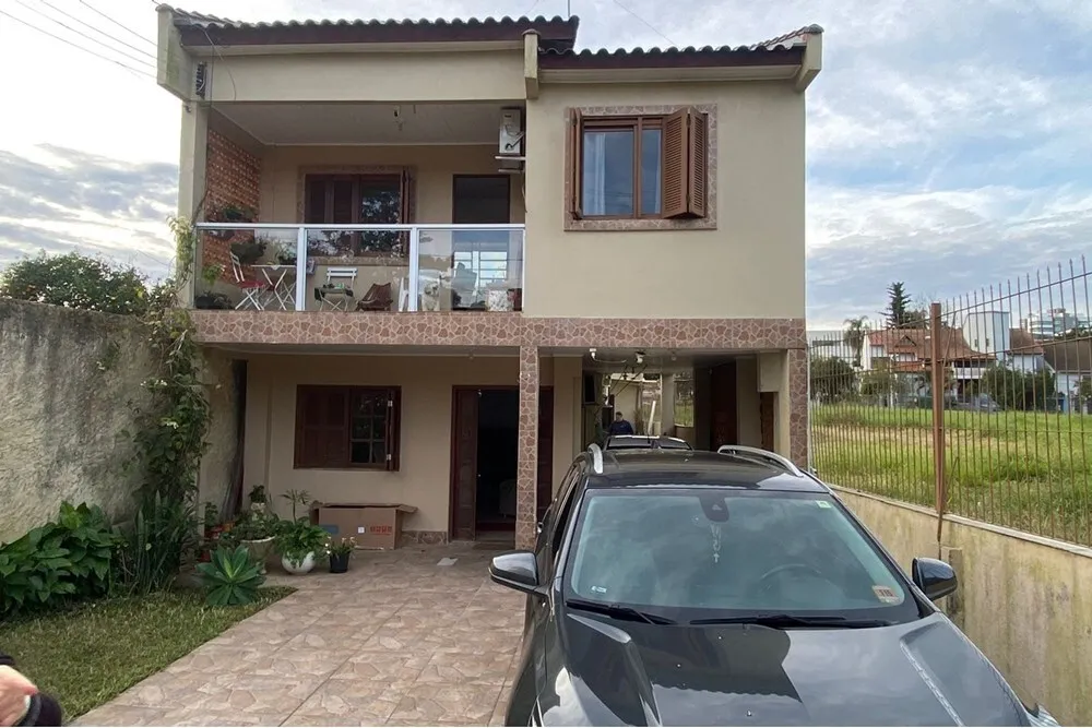 NSDGE 76 610241026-28 - REMAX 520 Exclusividades