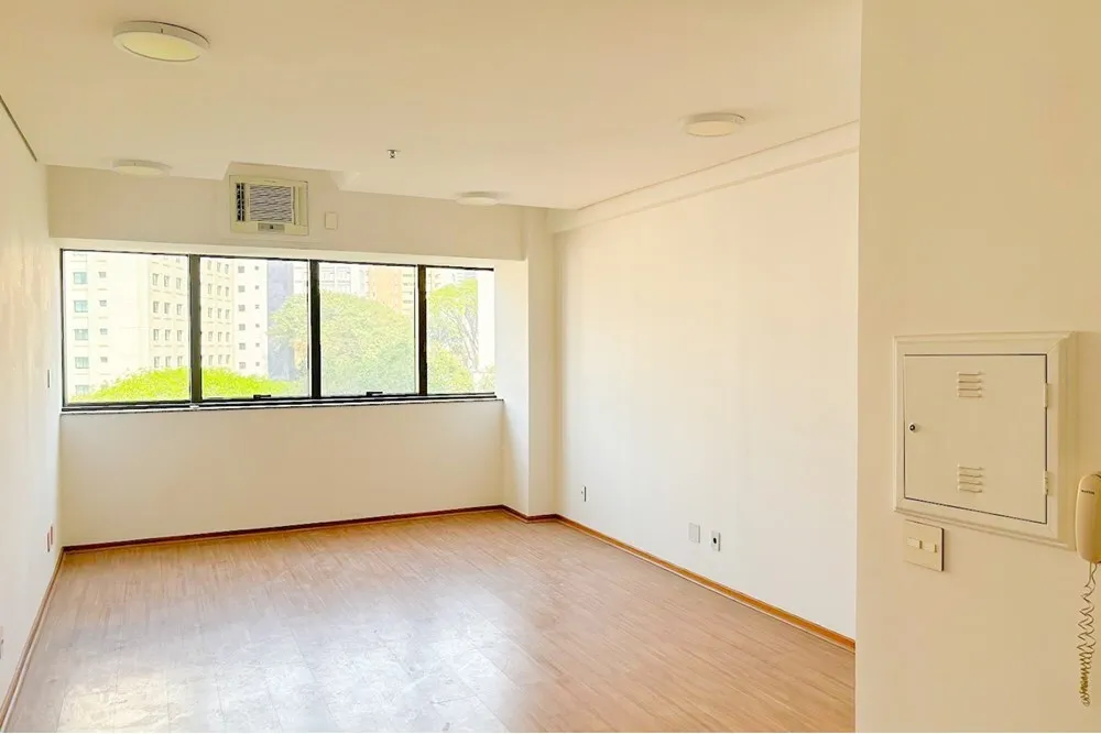 BVI 240 Sala 601401007-24 - REMAX Paradisus Exclusividades