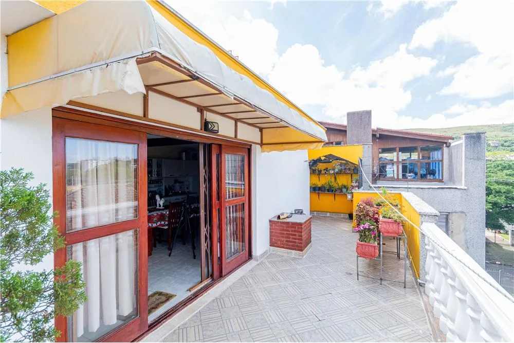 NE 543 Apto 612481025-46 - REMAX Andar de Cima Exclusividades
