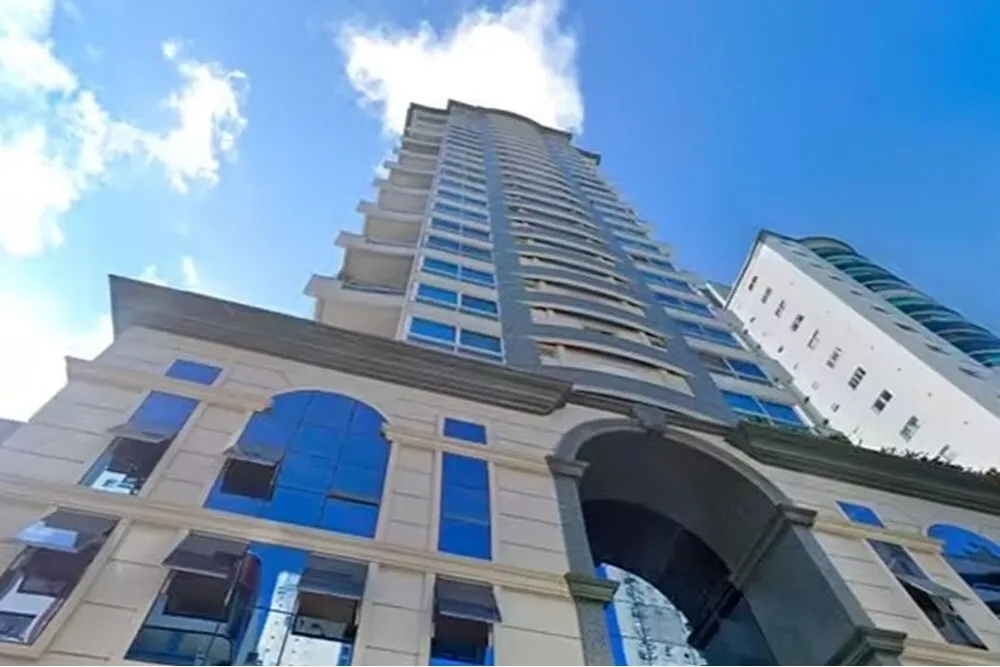 C2 100 Apto 590231010-102 - REMAX Dream On Exclusividades
