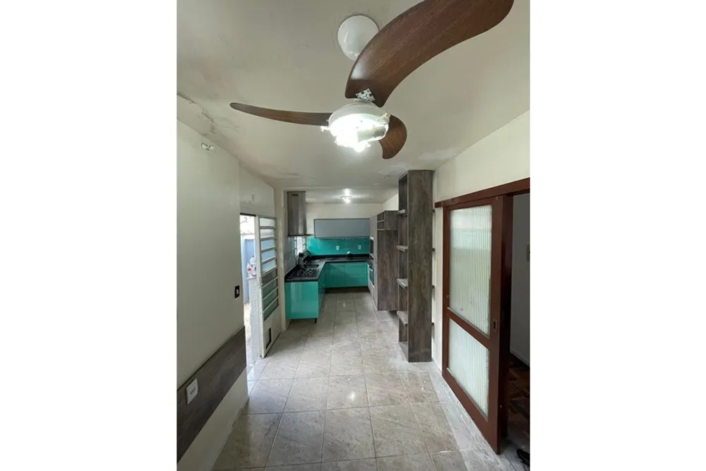 STJFS 69 Casa 612481037-79 - REMAX Andar de Cima Exclusividades