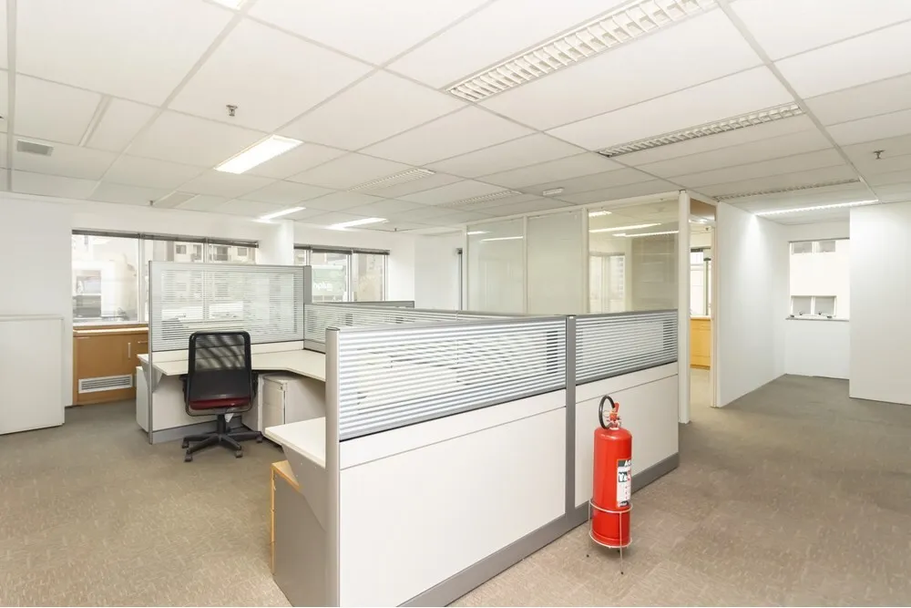 PCD 184 Sala 630331089-9 - REMAX Comunità Exclusividades — foto 3