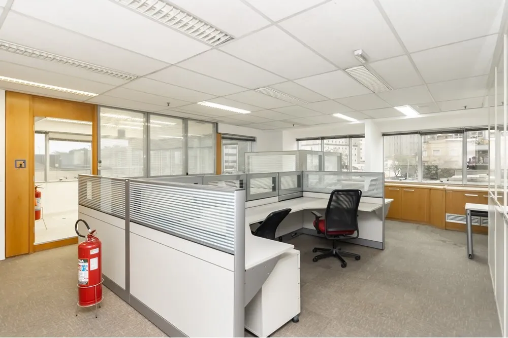 PCD 184 Sala 630331089-9 - REMAX Comunità Exclusividades — foto 4