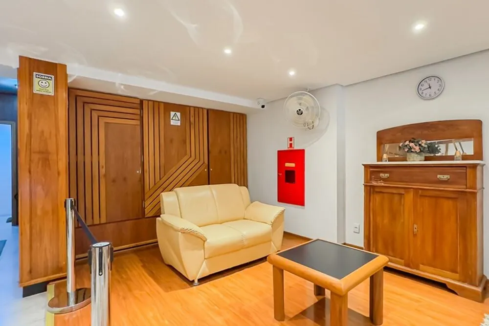 PT 572 Sala 610101004-40 - REMAX Tri Exclusividades — foto 4