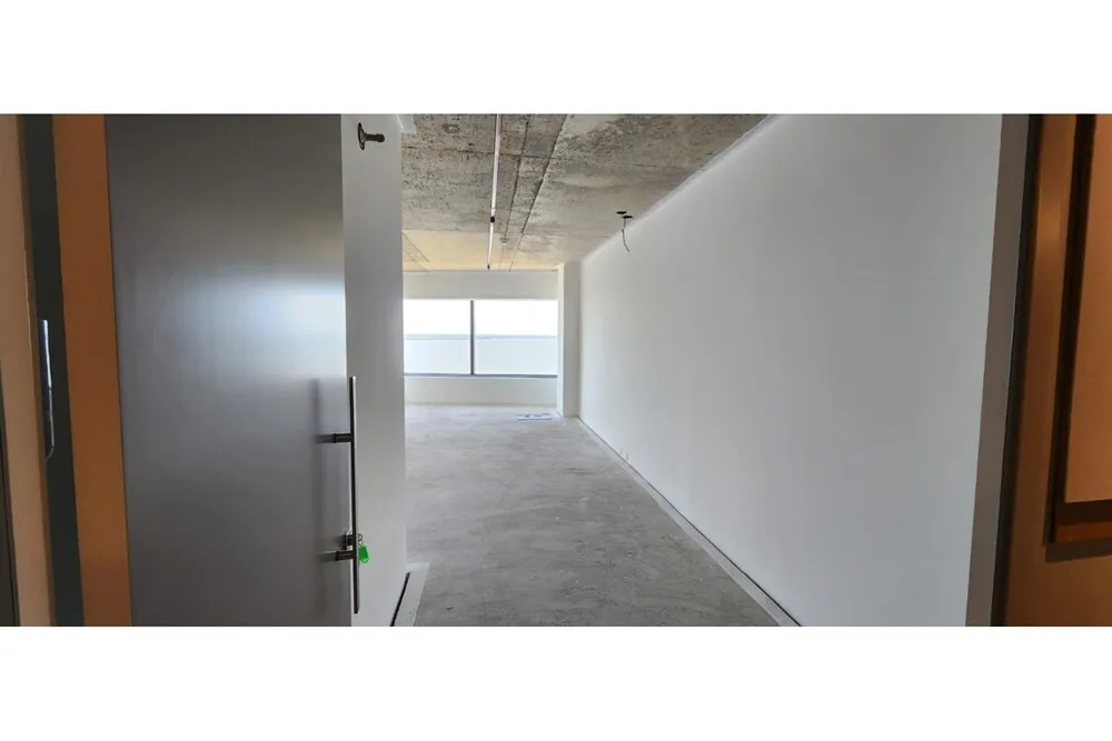 CPC 2893 Sala 610221042-41 - REMAX Donno Exclusividades — foto 3