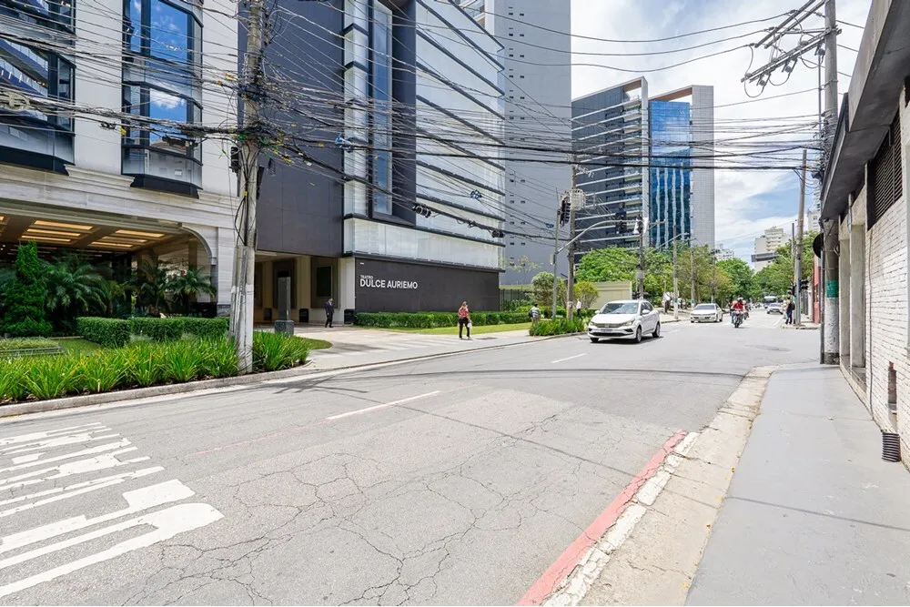 VOF 929 Sala 601131015-69 - REMAX Ares Exclusividades — foto 3
