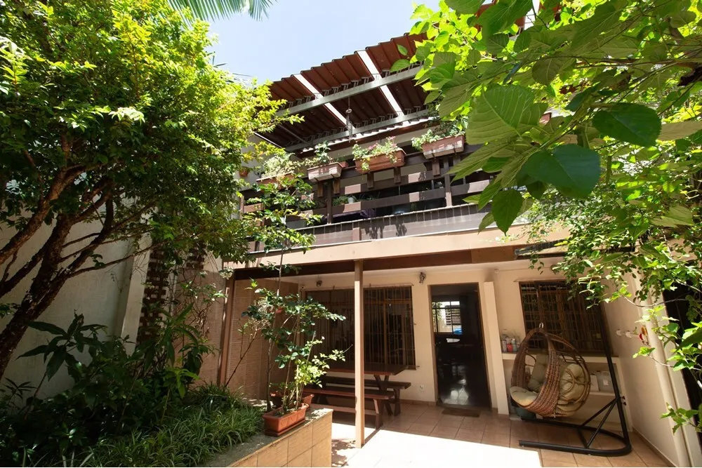 CBBDC 551 601971018-1206 - REMAX Empire Exclusividades
