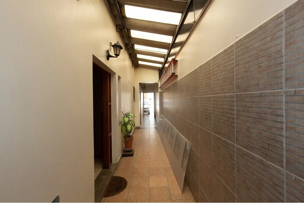 CBBDC 551 601971018-1206 - REMAX Empire Exclusividades — foto 2