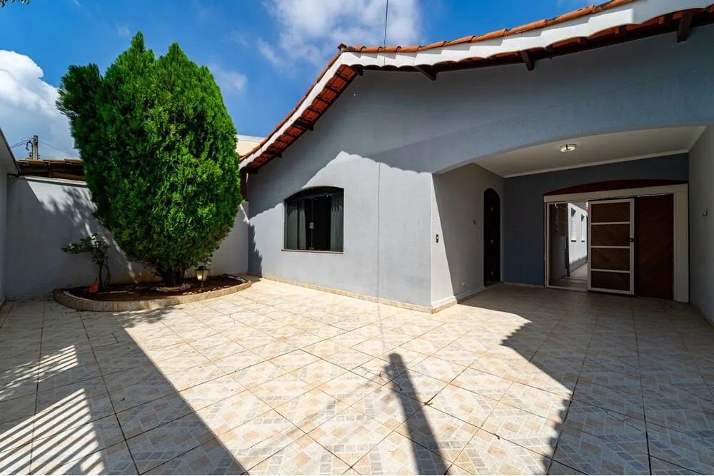 JTMFC 213 Casa 690591004-61 - REMAX Máxima Exclusividades