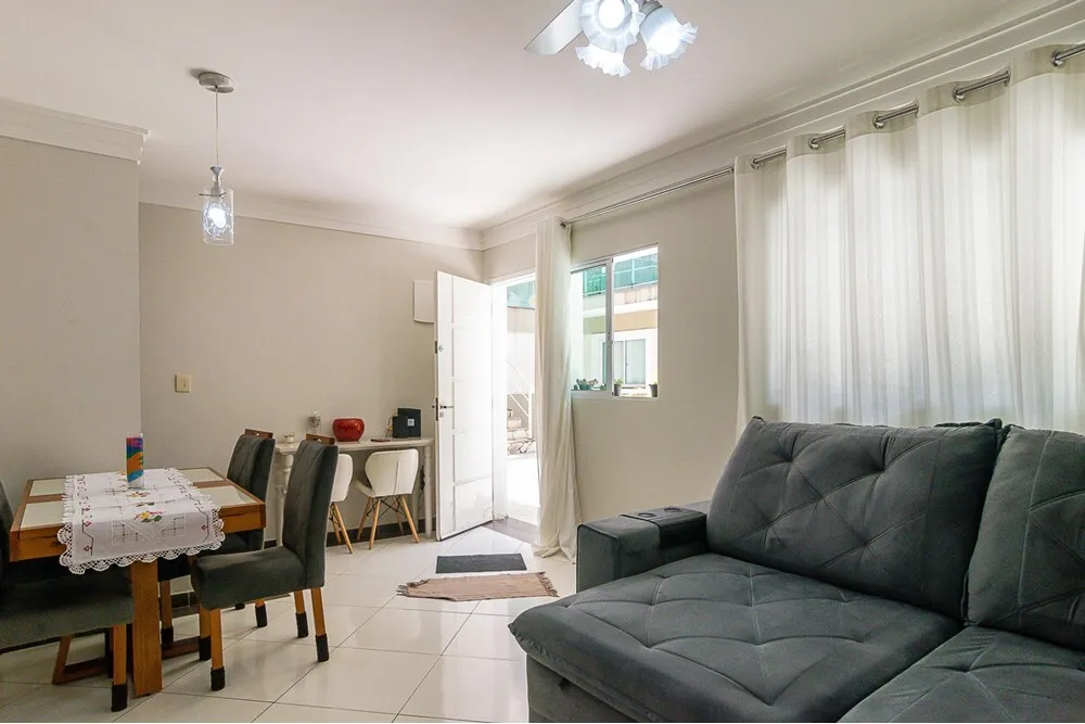 VMC 725 Casa 601401028-31 - REMAX Paradisus Exclusividades