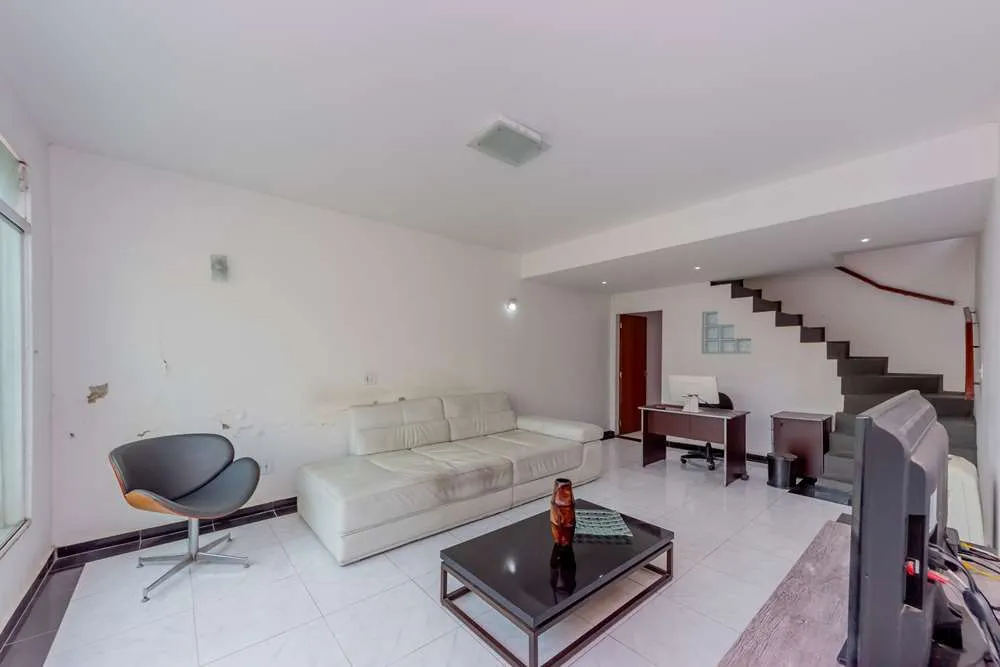 SAG 87 Casa 602051002-55 - REMAX B Loyalty Exclusividades