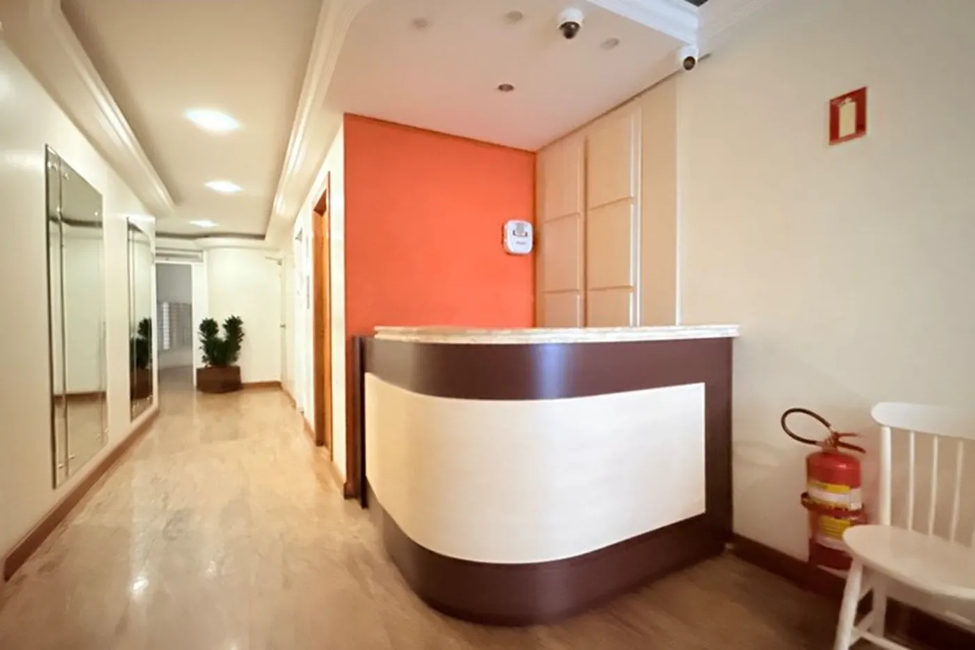 CHDDC 1667 Apto 610101004-49 - REMAX Tri Exclusividades — foto 2
