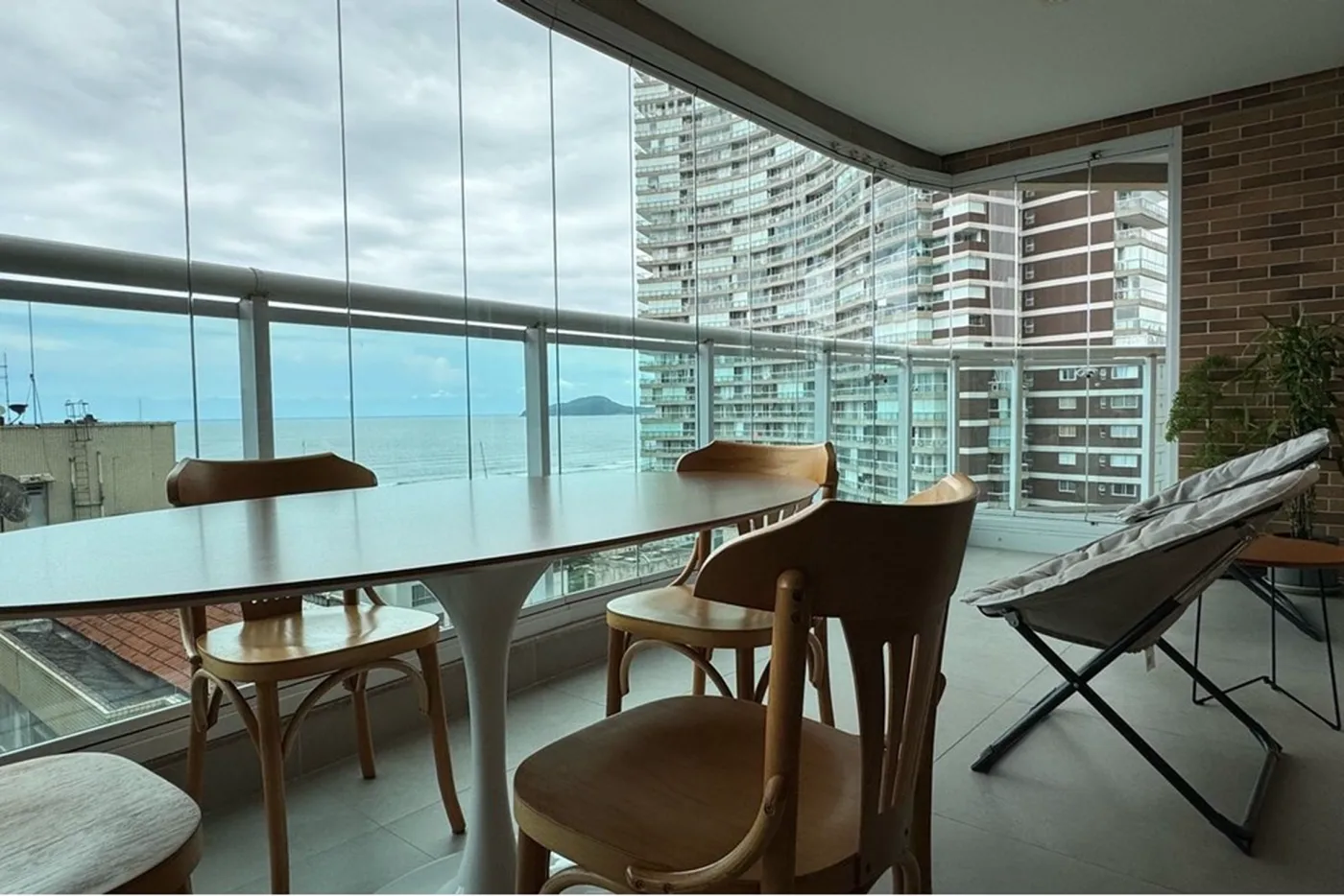 PMFP 247 Apto 601131017-42 - REMAX Ares Exclusividades