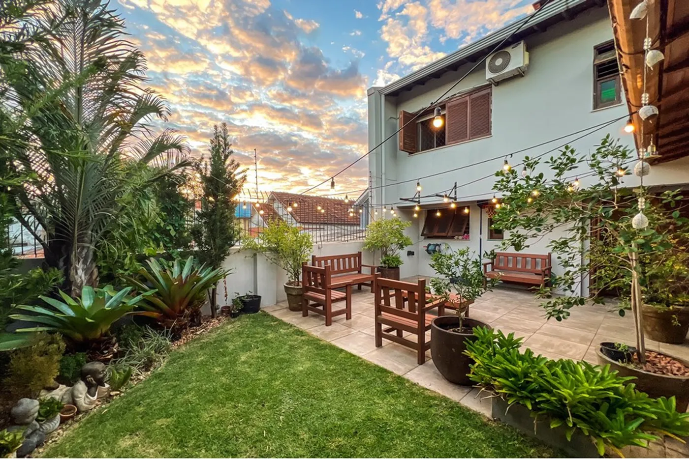 SJC 199 Casa 610241012-180 - REMAX 520 Exclusividades