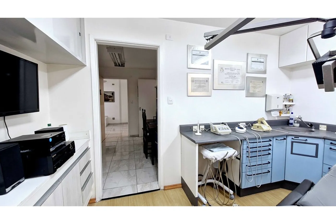 CFC 1212 Sala 601361040-137 - REMAX Trio Exclusividades — foto 4