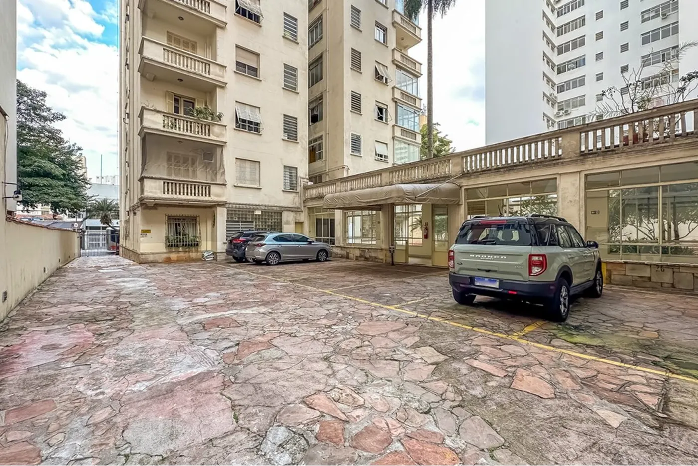 SCA 736 Apto 601371058-10 - REMAX Boutique Exclusividades — foto 4