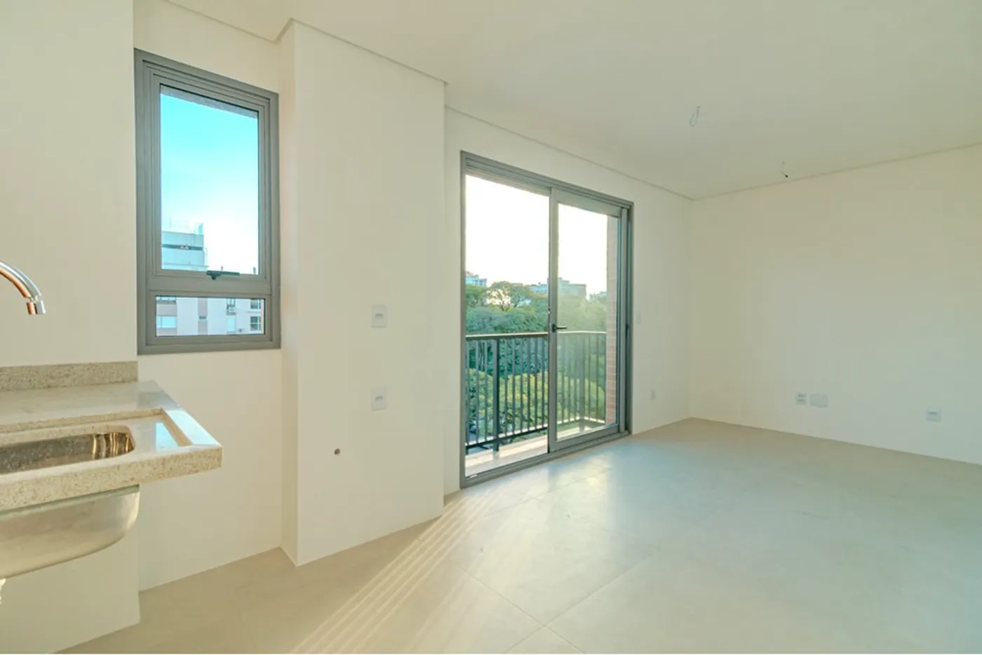 FJB 187 Apto 612491036-29 - REMAX Trend Exclusividades