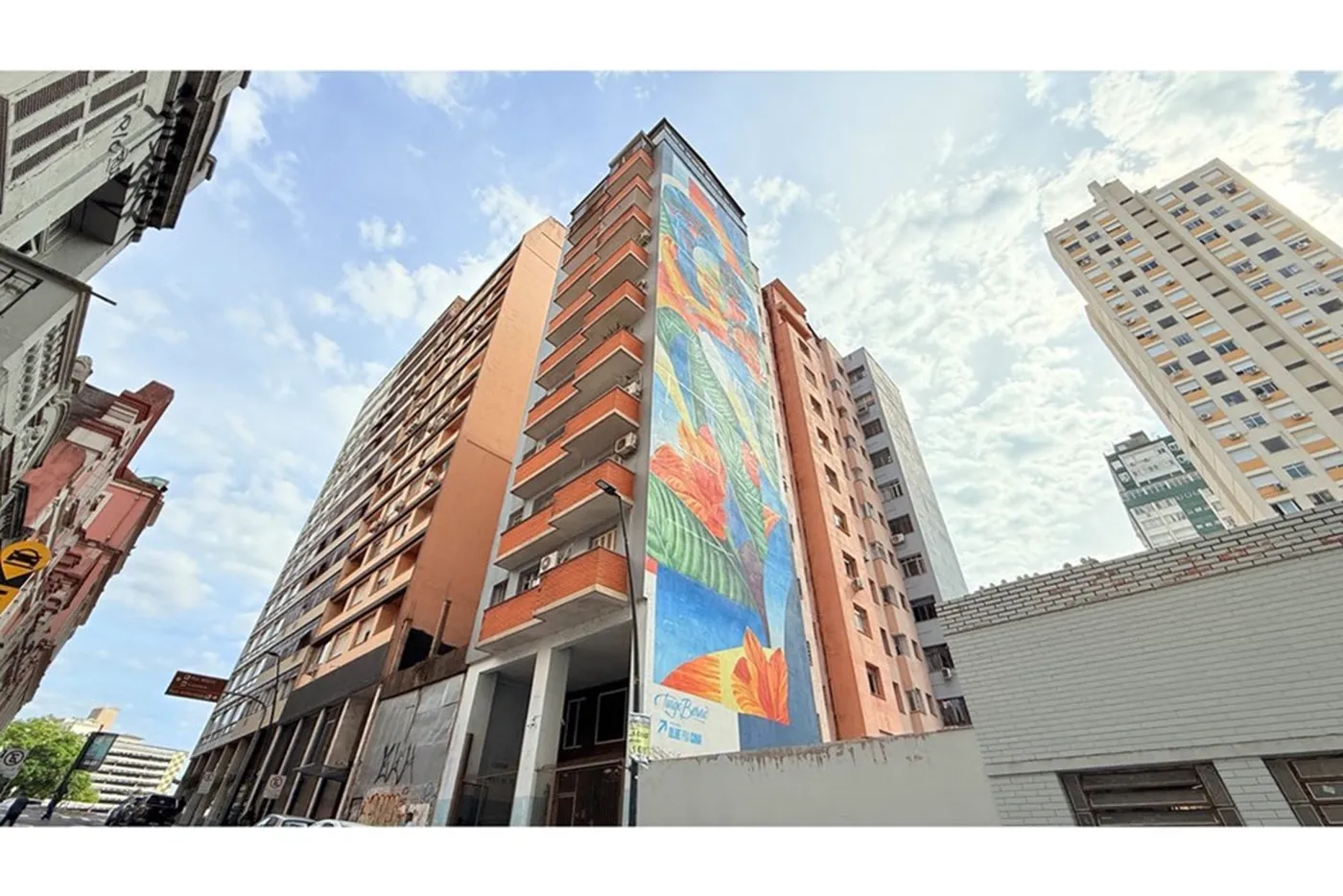 CHJC 44 Apto 610101007-30 - REMAX Tri Exclusividades