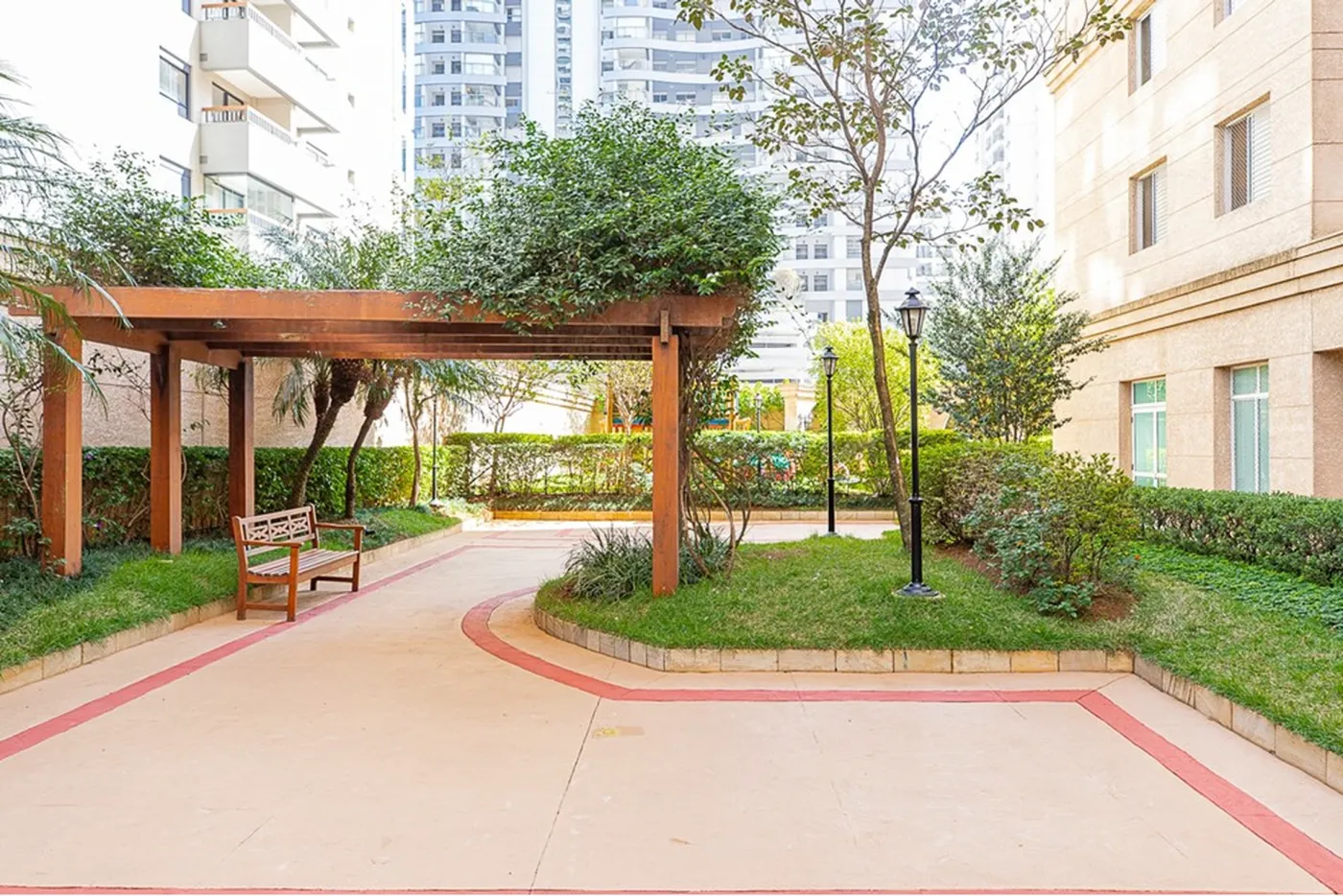 BPI 17 Apto 601241044-33 - REMAX Ville Exclusividades — foto 3