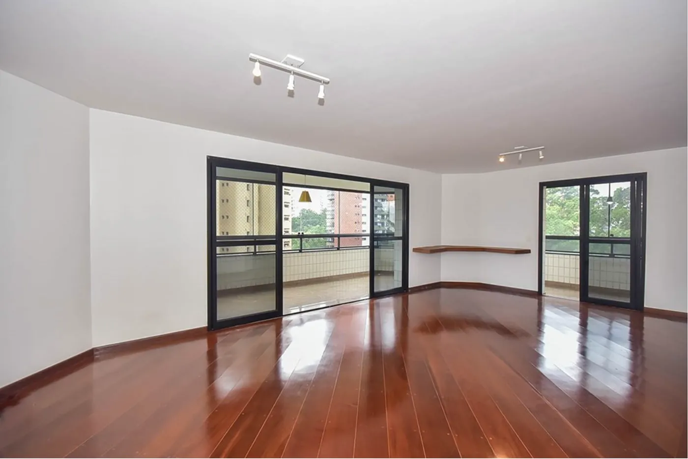 VADGDV 2080 Apto 601081068-12 - REMAX Lepex Exclusividades