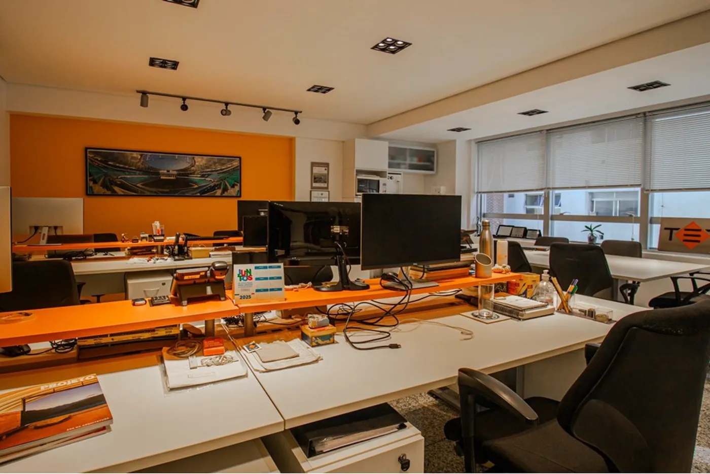 PC 580 Sala 601371001-98 - REMAX Boutique Exclusividades