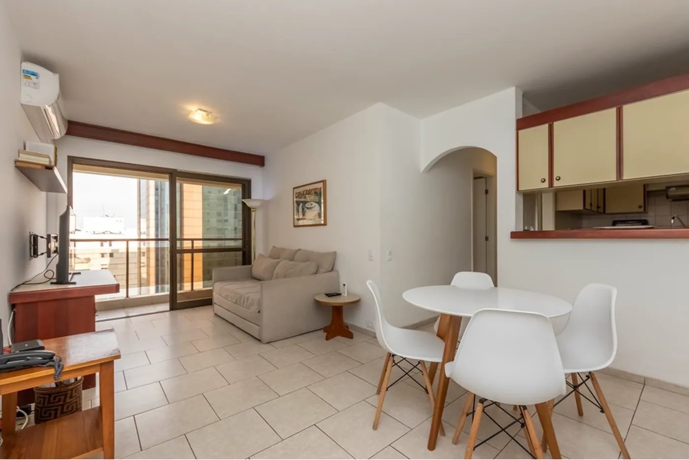 JPJ 358 Apto 630331044-23 - REMAX Comunità Exclusividades
