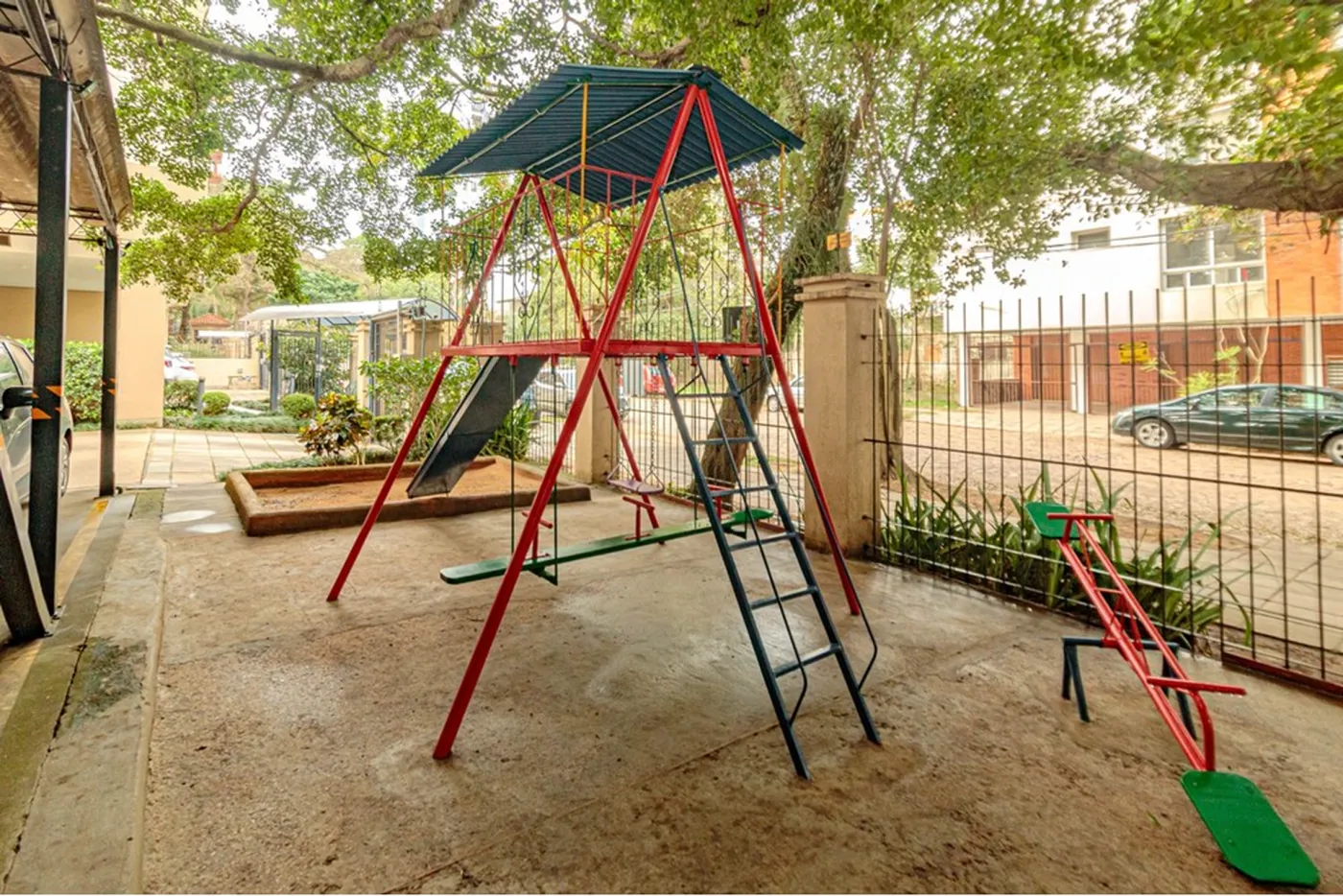 CI 1254 Apto 610221045-29 - REMAX Donno Exclusividades — foto 3