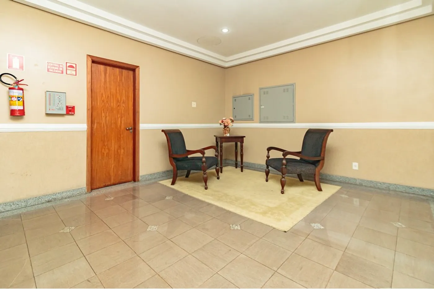 CI 1254 Apto 610221045-29 - REMAX Donno Exclusividades — foto 2