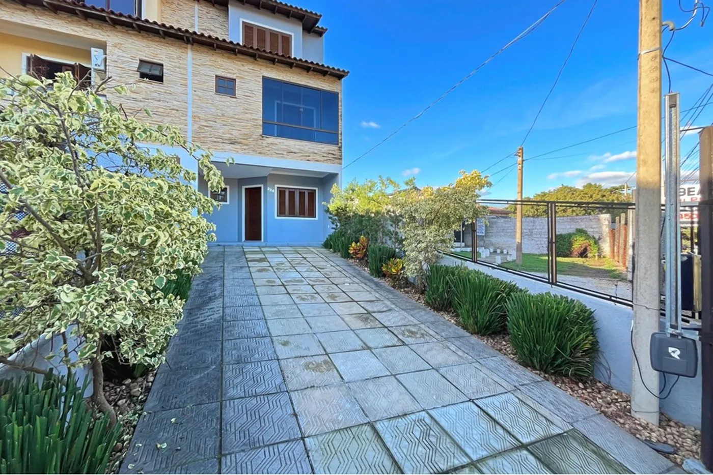 ESDC 324 610191043-23 - REMAX Casa Sul Exclusividades