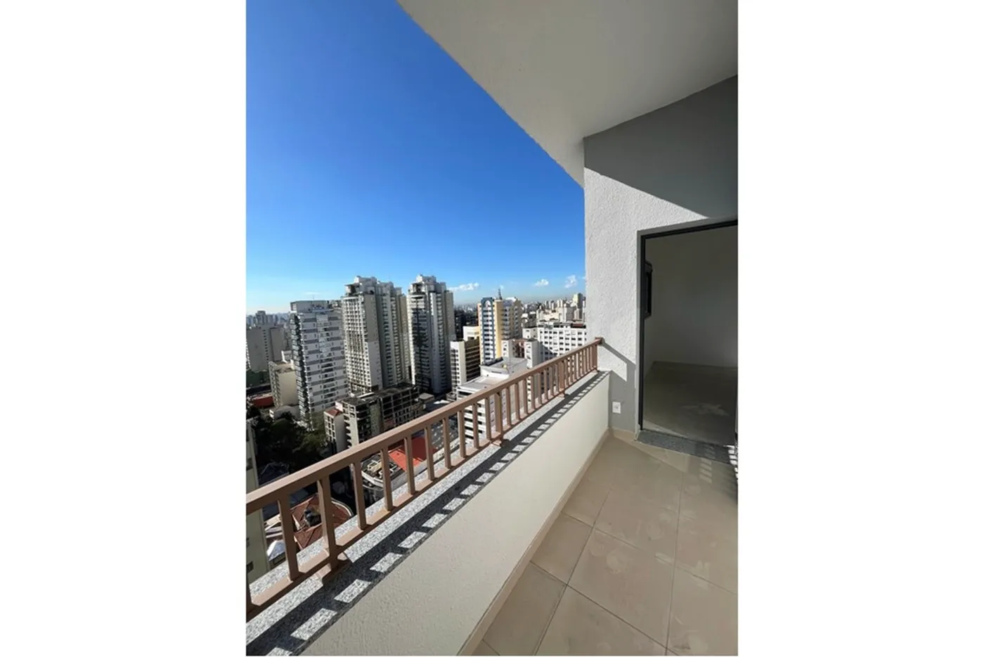 CA 1088 Apto 601081064-39 - REMAX Lepex Exclusividades