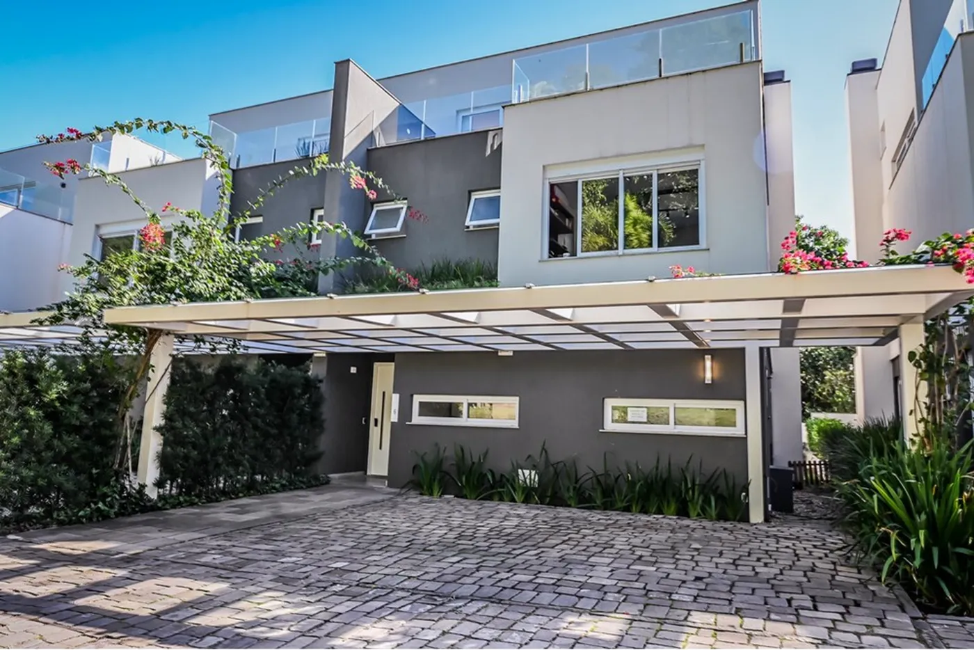 PRDNDCF 300 Casa 612481068-164 - REMAX Andar de Cima Exclusividades