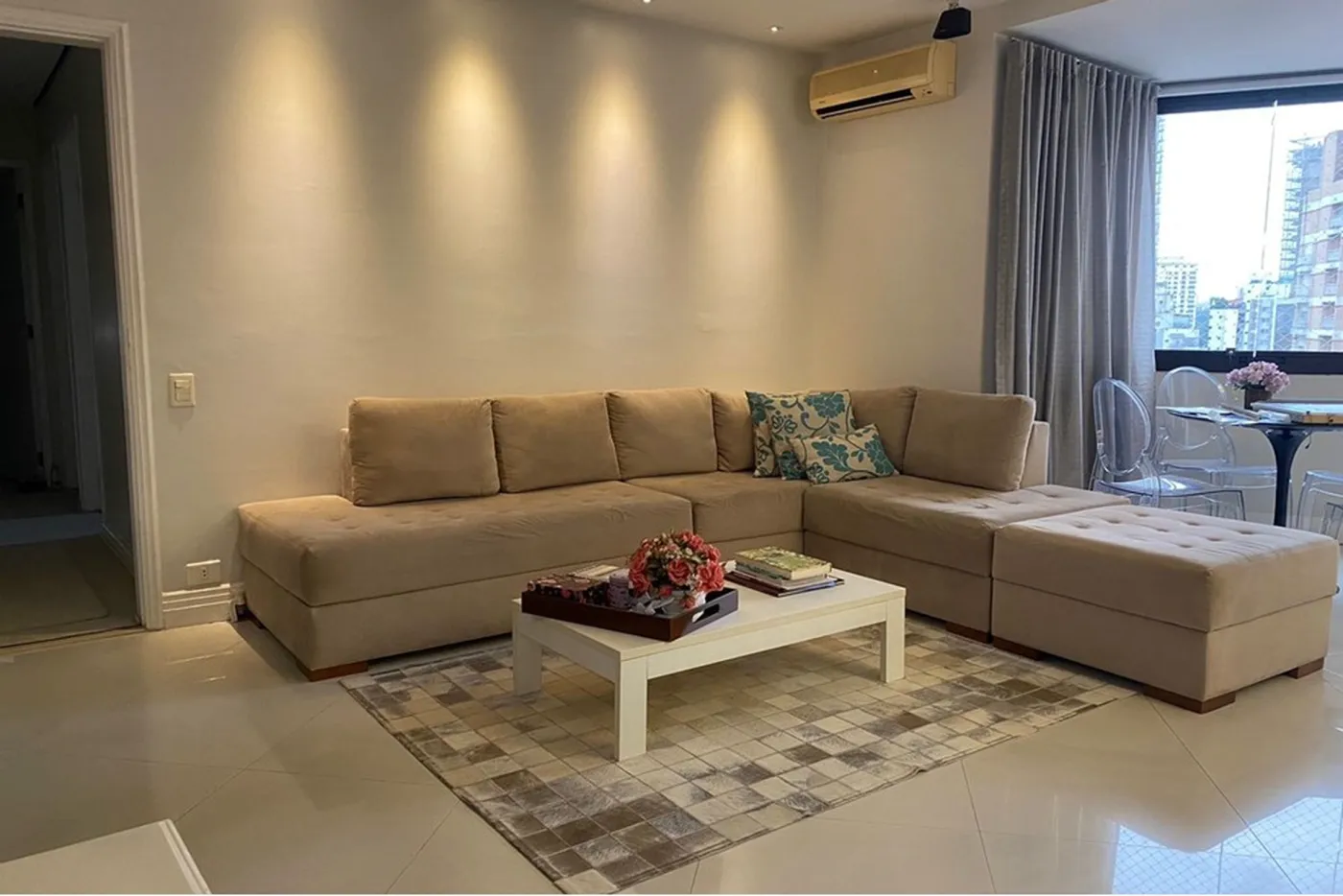 MDJ 410 Apto 602221003-74 - REMAX Galeria Exclusividades