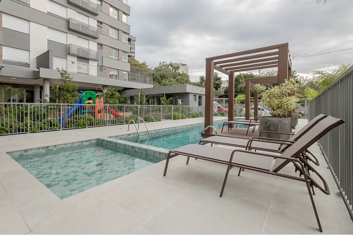 MDVC 96 Apto 612481060-7 - REMAX Andar de Cima Exclusividades