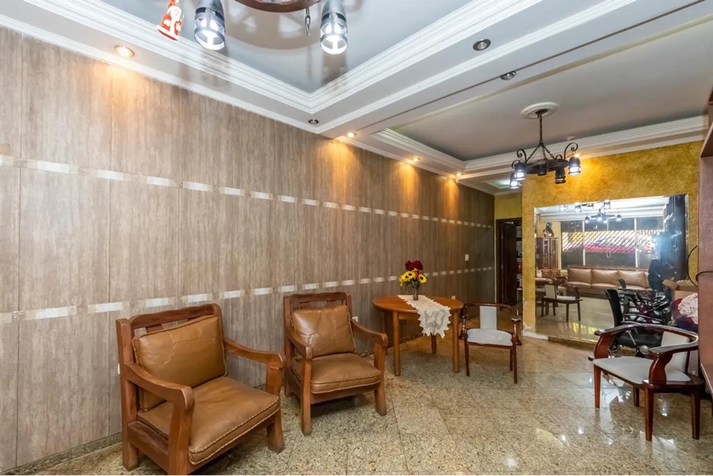 VGADS 137 Casa 602291003-21 - REMAX B12 Exclusividades