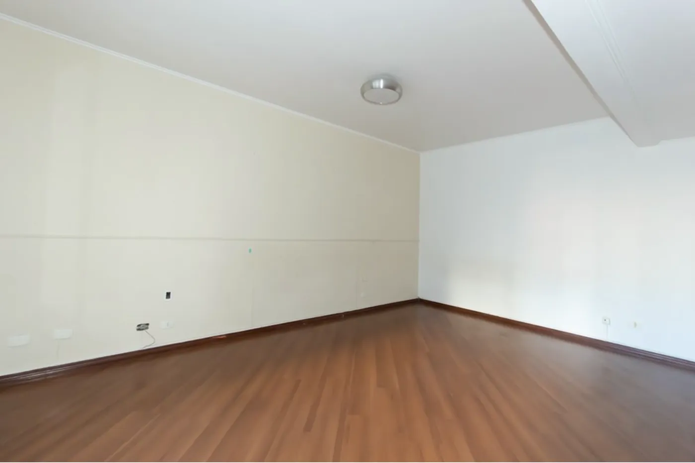 BVCB 130 Apto 601971018-1229 - REMAX Empire Exclusividades — foto 4