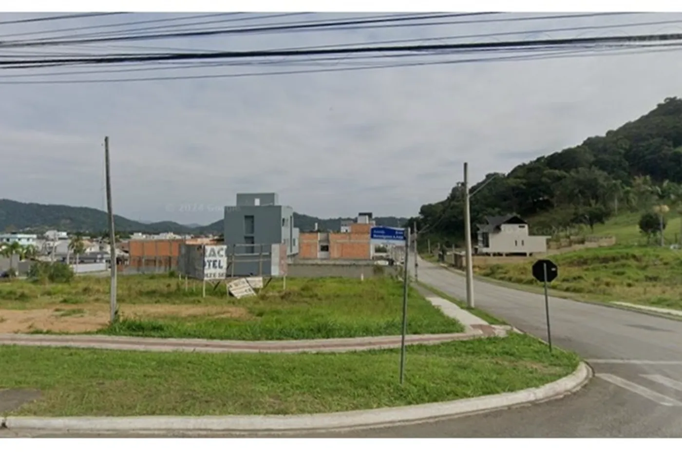 BDBHDAF 600 Lote 590231111-60 - REMAX Dream On Exclusividades
