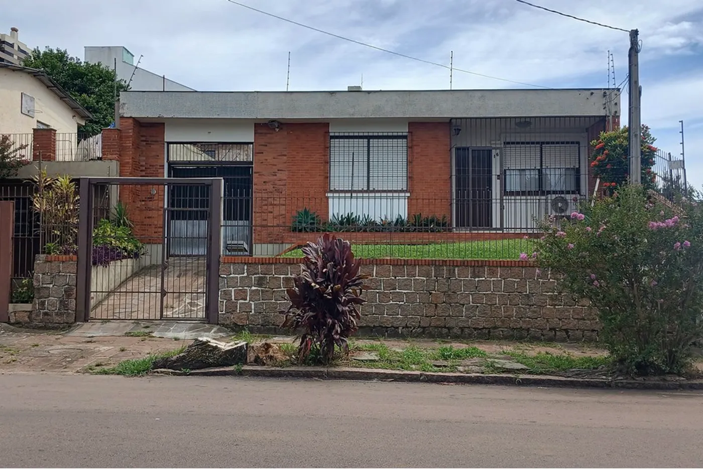 JDSACDO 160 612521075-6 - REMAX Place Exclusividades