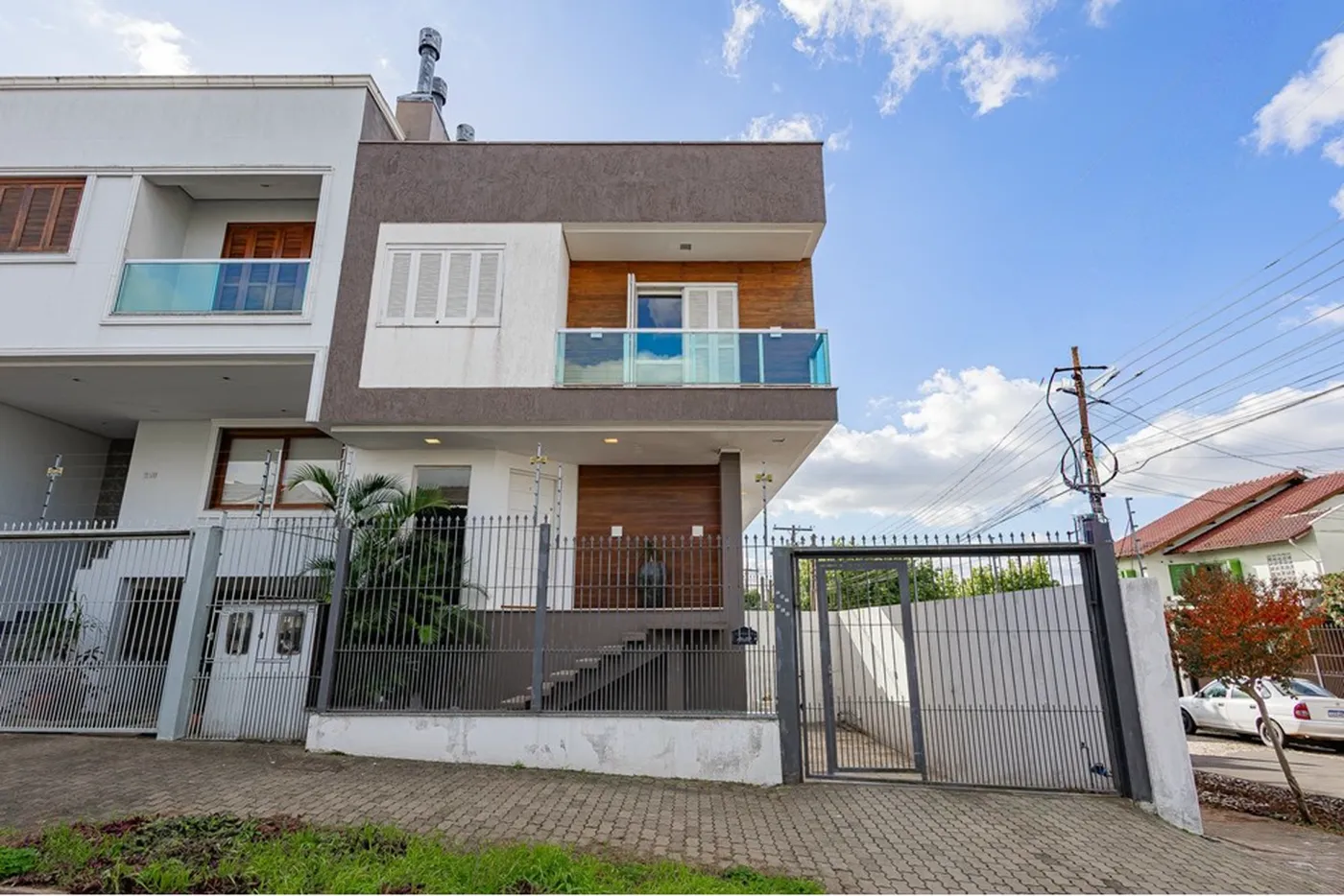 VIPVDC 330 612521047-22 - REMAX Place Exclusividades