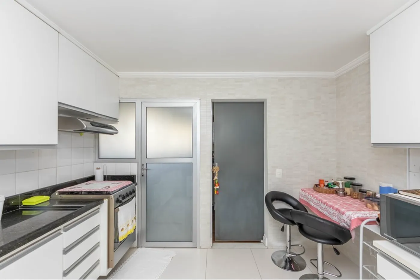 CCOF 1234 Apto 601721028-43 - REMAX Front Exclusividades — foto 2