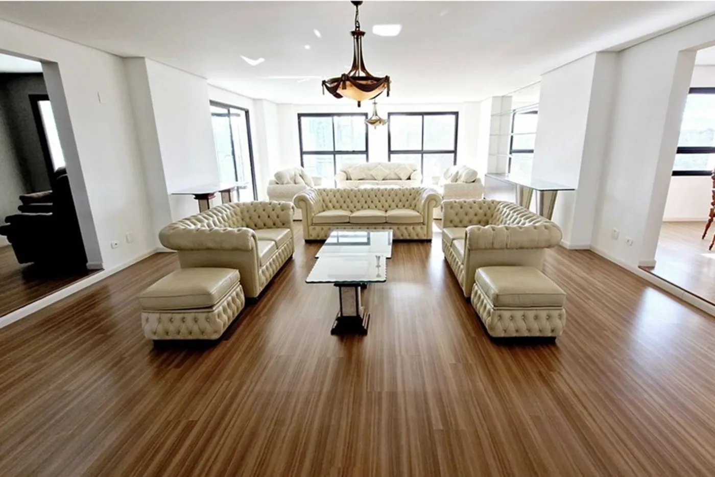 JMWL 1576 Apto 601361053-29 - REMAX Trio Exclusividades