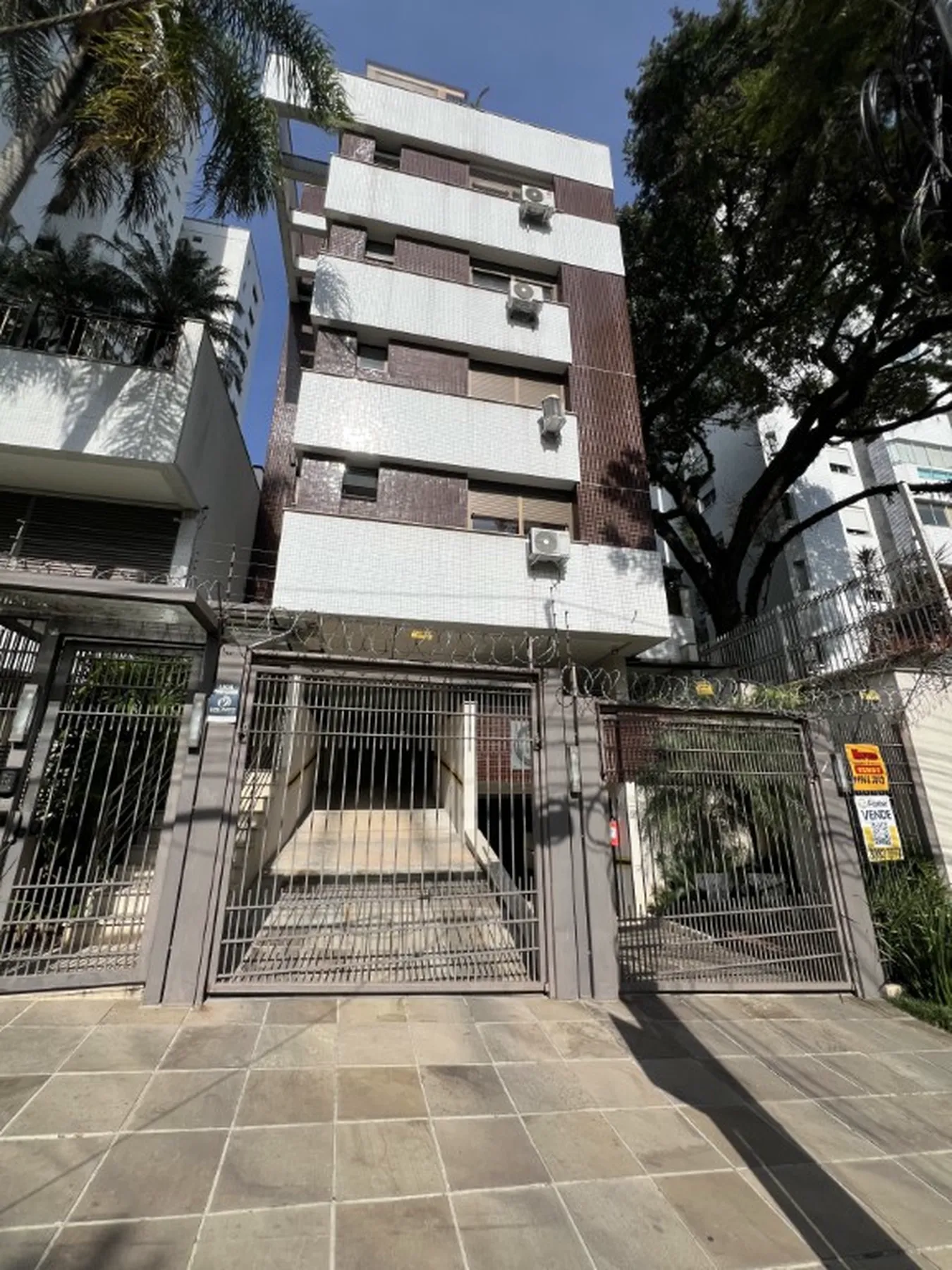 Edifício Lafite Apto 503 - Vega Dações