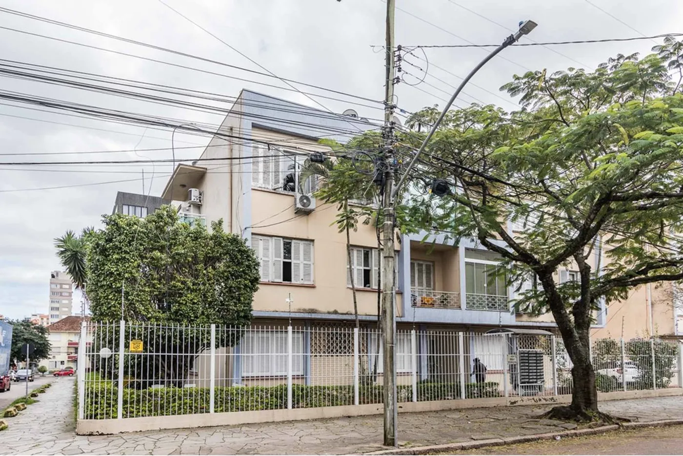 CRDDDS 133 Apto 612511054-34 - REMAX Moderna Exclusividades