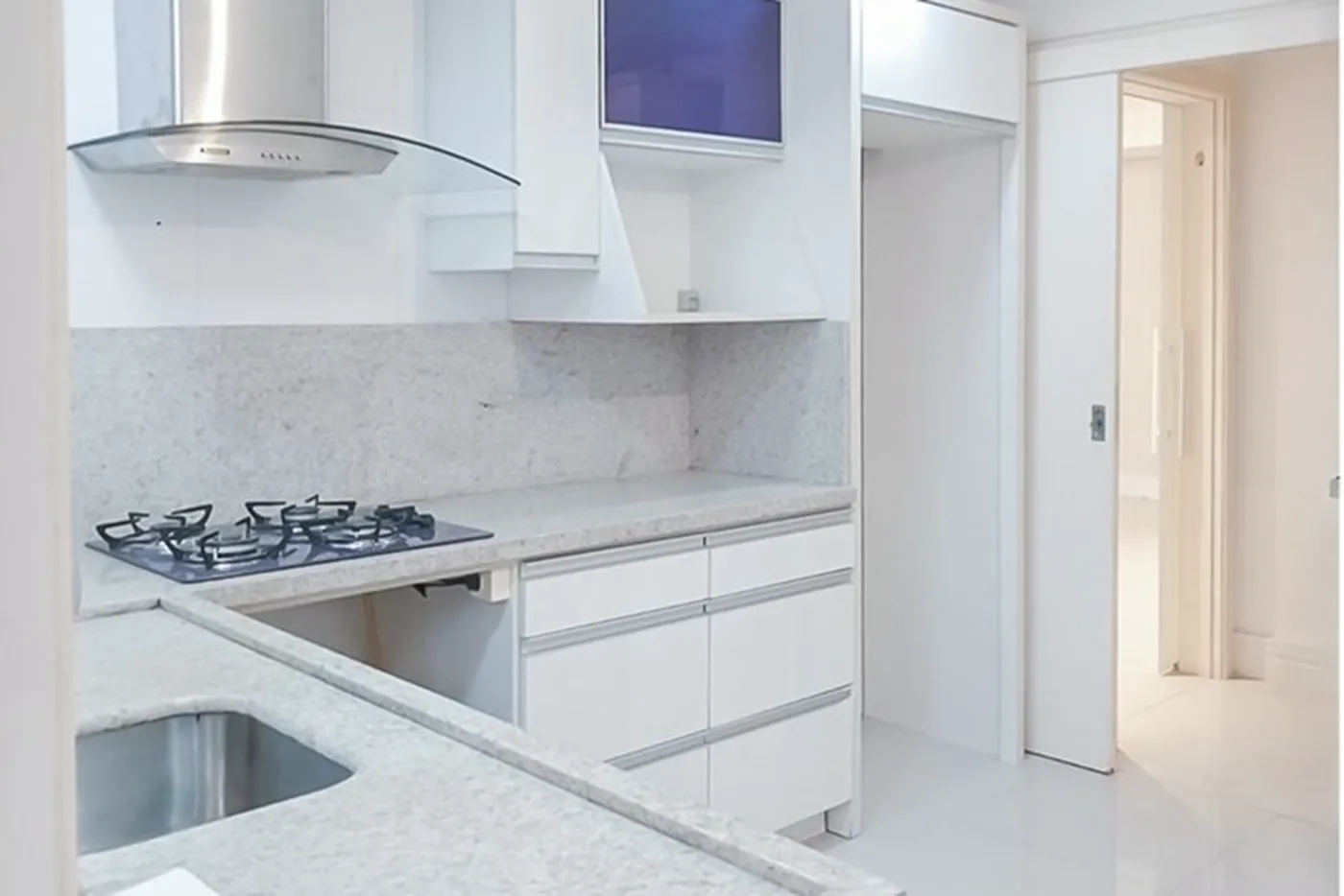 CRB 375 Apto 610441002-8 - REMAX Diamond Orla Exclusividades — foto 2